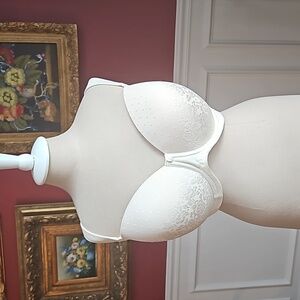 SOMA NWT Bra Size 40G Beige - Full Coverage Intimate Sexy